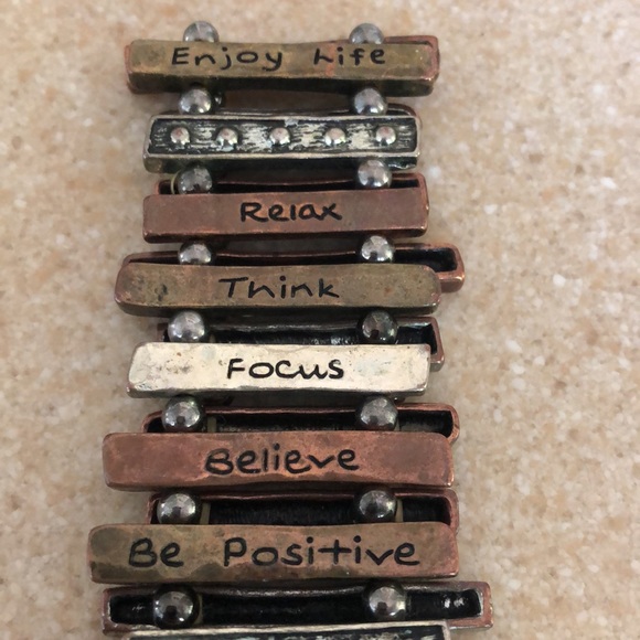mixed metal inspirational stretchy bracelet - Picture 6 of 6